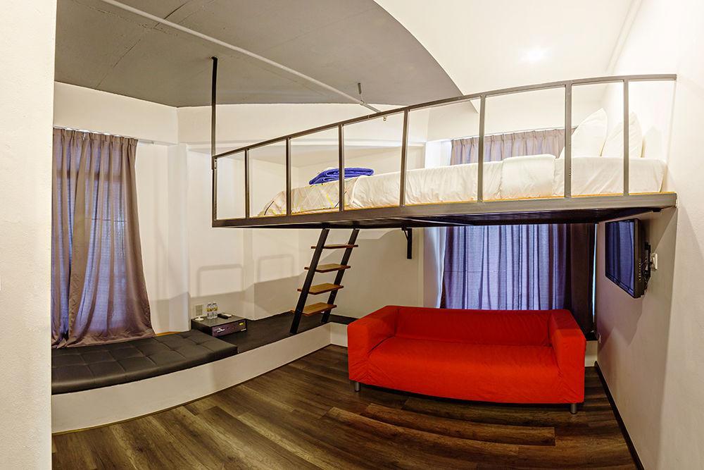 Roomies Suites Batu Ferringhi Esterno foto